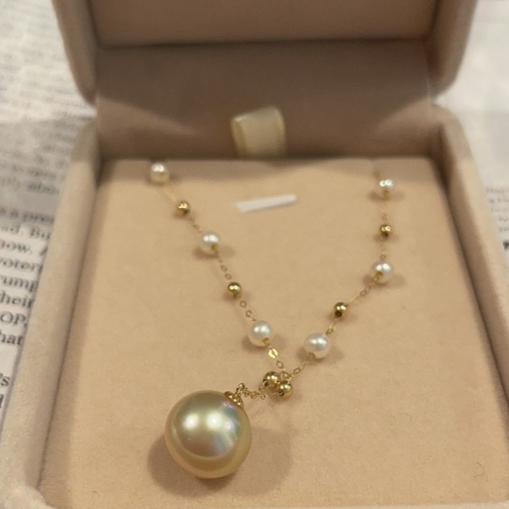Real pearl 18k necklace